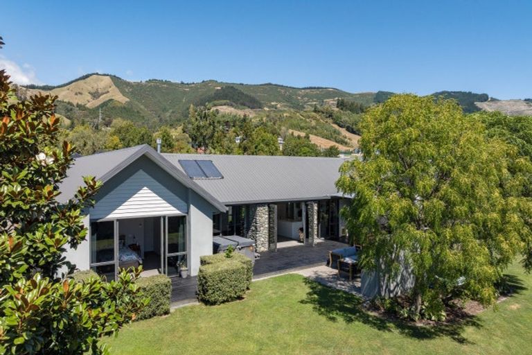 Photo of property in 2 Ashfield Place, Richmond, 7020