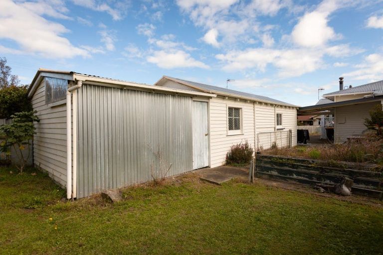 Photo of property in 69 Gordon Street, Dannevirke, 4930