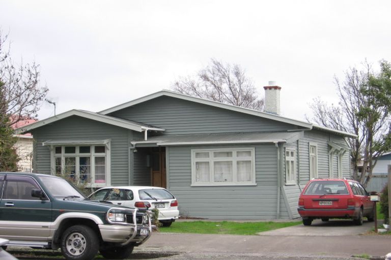 Photo of property in 22 Oxford Street, Hokowhitu, Palmerston North, 4410