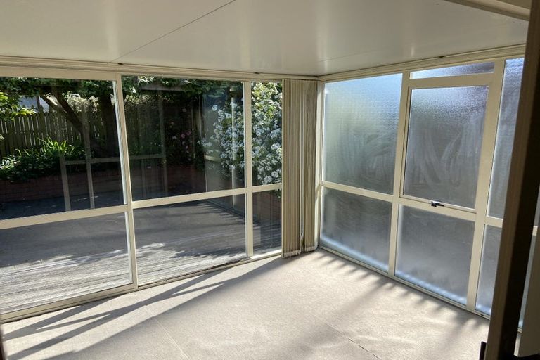 Photo of property in 2/42f Merrin Street, Avonhead, Christchurch, 8042