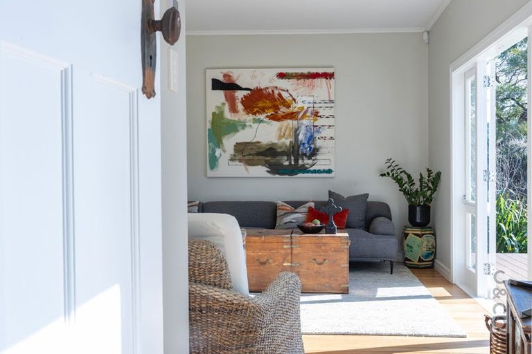 Photo of property in 29 Cambridge Road, Riverhead, 0820