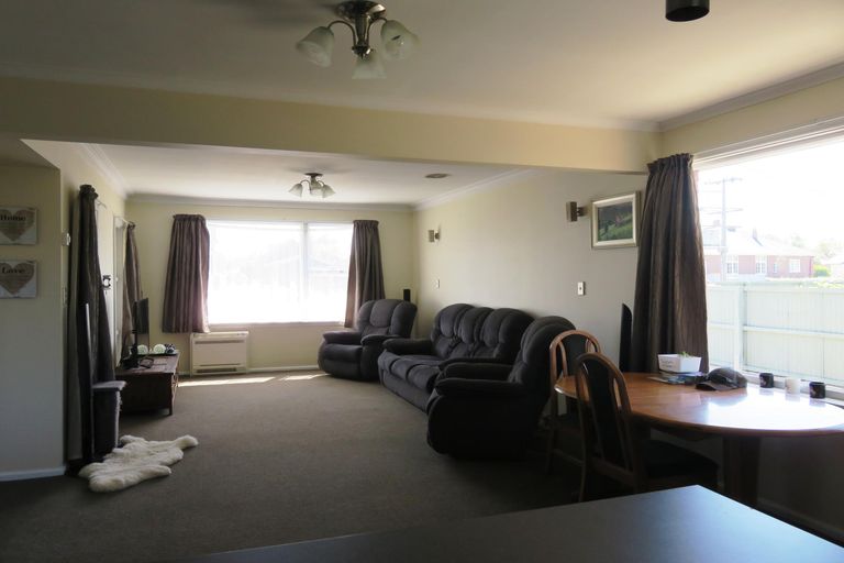 Photo of property in 22 Ewen Road, Temuka, 7920