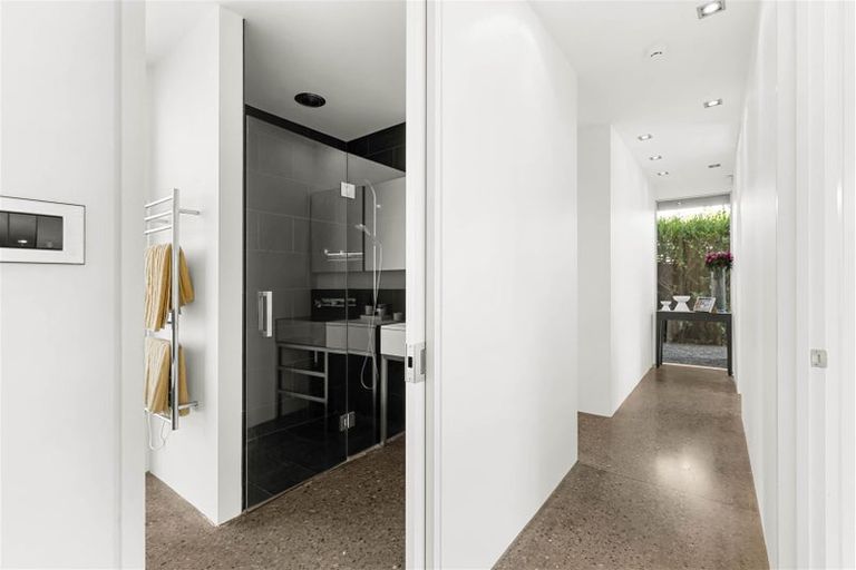 Photo of property in 41 Westpark Drive, Burnside, Christchurch, 8053