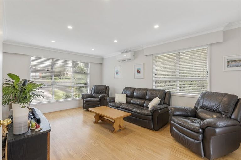 Photo of property in 10 Finnerty Avenue, Howick, Auckland, 2014