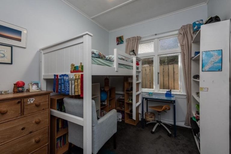 Photo of property in 43 Kano Street, Karori, Wellington, 6012