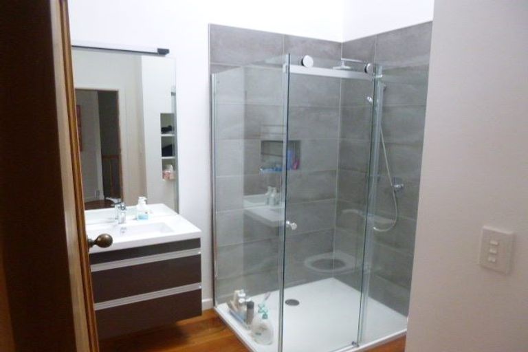 Photo of property in 136 Cashmere Avenue, Khandallah, Wellington, 6035