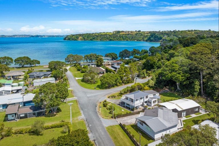Photo of property in 89 Clinton Road, Tawharanui Peninsula, Warkworth, 0986