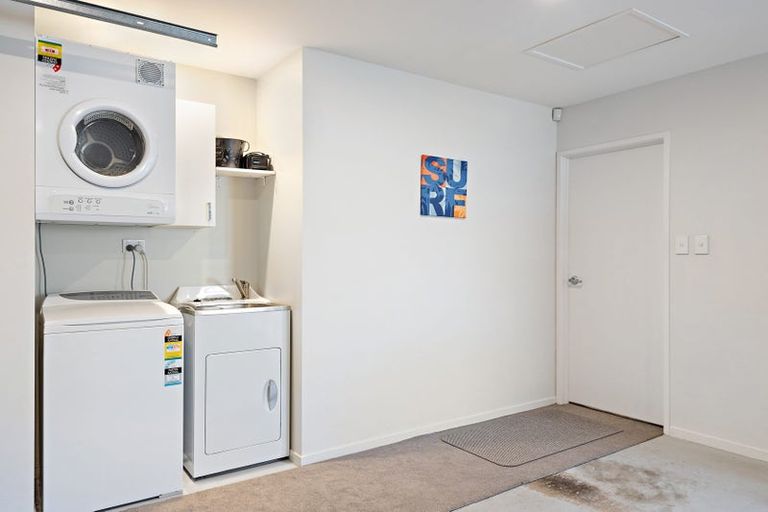 Photo of property in 38 Luxembourg Crescent, Halswell, Christchurch, 8025