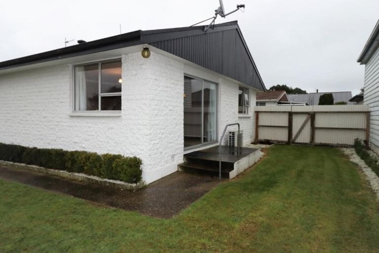 Photo of property in 70 Macmaster Street, Richmond, Invercargill, 9810