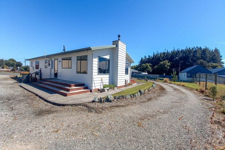 Photo of property in 5 Mcfeely Street, Tuatapere, 9620