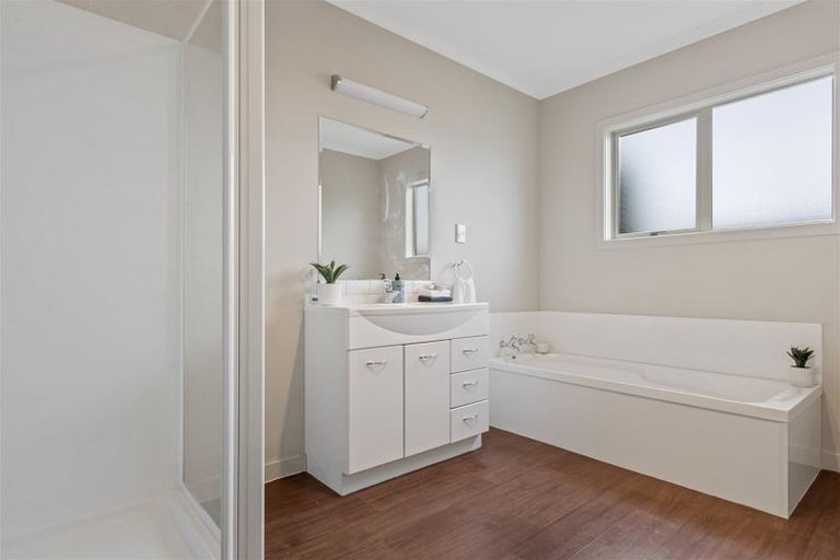 Photo of property in 42a Taradale Road, Marewa, Napier, 4110