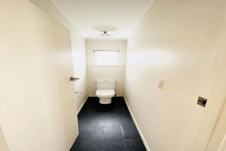 Photo of property in 154 Manuka Road, Bayview, Auckland, 0629