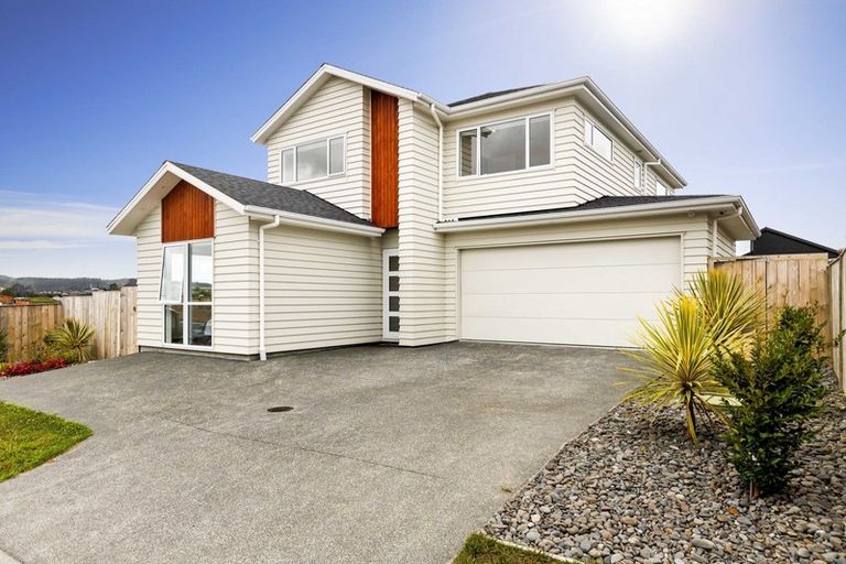 Photo of property in 30 Jane Maree Road, Kumeu, 0810