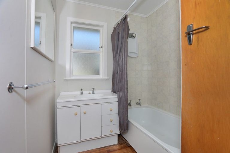 Photo of property in 4 Simpson Street, Turakina, Whanganui, 4581