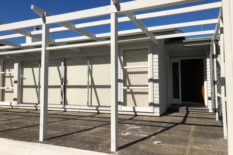 Photo of property in 94b Walmsley Road, Favona, Auckland, 2024