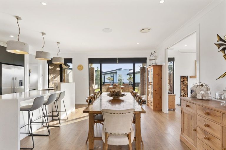 Photo of property in 27 Church View Road, Waiau Pa, Pukekohe, 2679