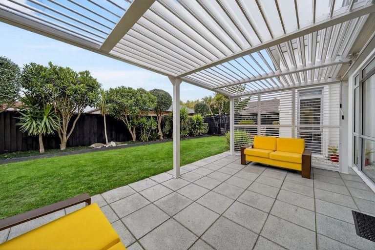 Photo of property in 66 Lamorna Road, Parklands, Christchurch, 8083