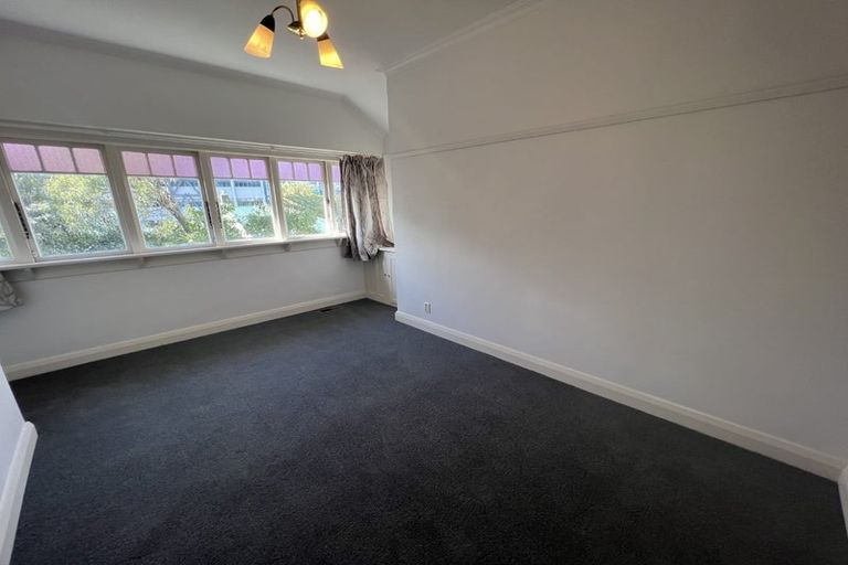 Photo of property in 11 Rolleston Street, Mount Cook, Wellington, 6021