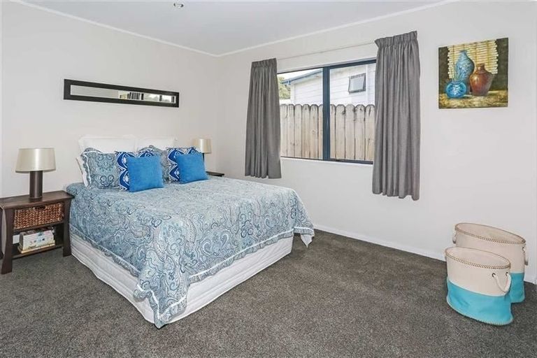 Photo of property in 1/34 Limond Street, Randwick Park, Auckland, 2105
