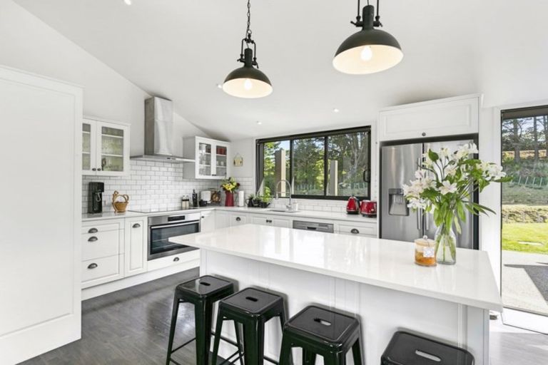 Photo of property in 346 Horokiwi Road, Horokiwi, Wellington, 5016