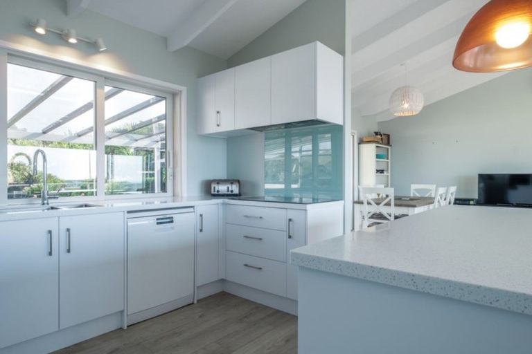 Photo of property in 25 Pare Street, Wainui, Gisborne, 4010