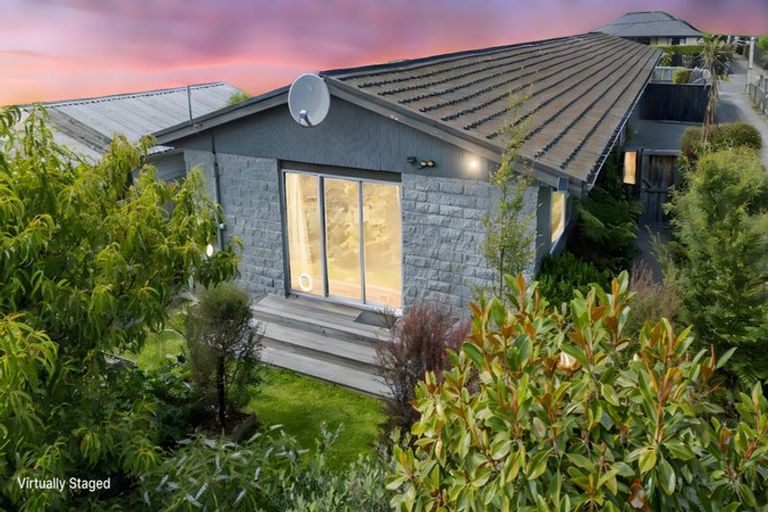 Photo of property in 2/21 Medway Street, Richmond, Christchurch, 8013