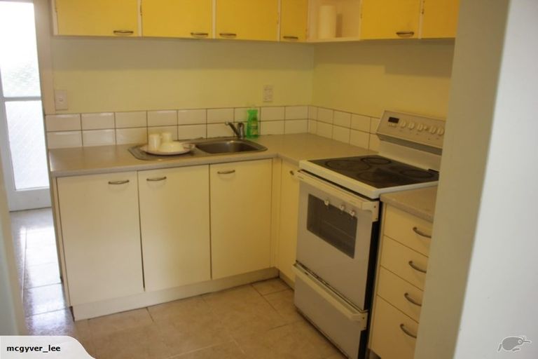 Photo of property in 36 Chartwell Avenue, Glenfield, Auckland, 0629