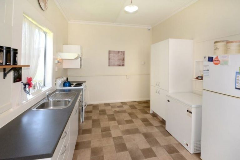 Photo of property in 18 Portobello Road, Musselburgh, Dunedin, 9013