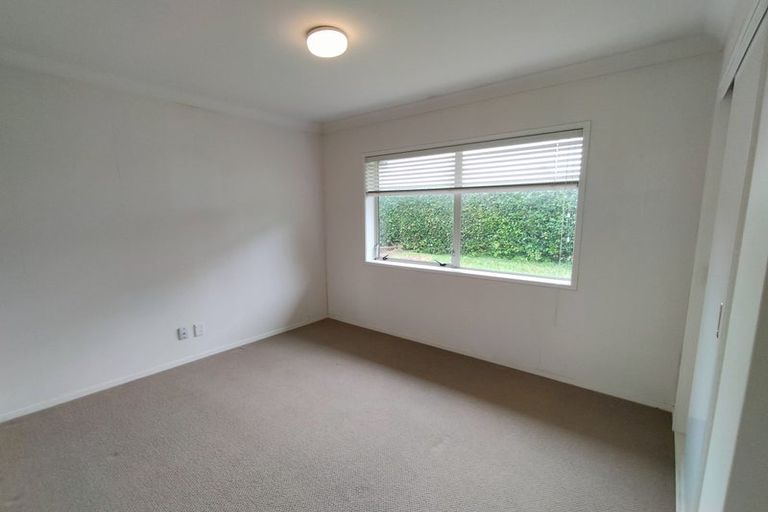 Photo of property in 20 Carriage Close, Northpark, Auckland, 2013
