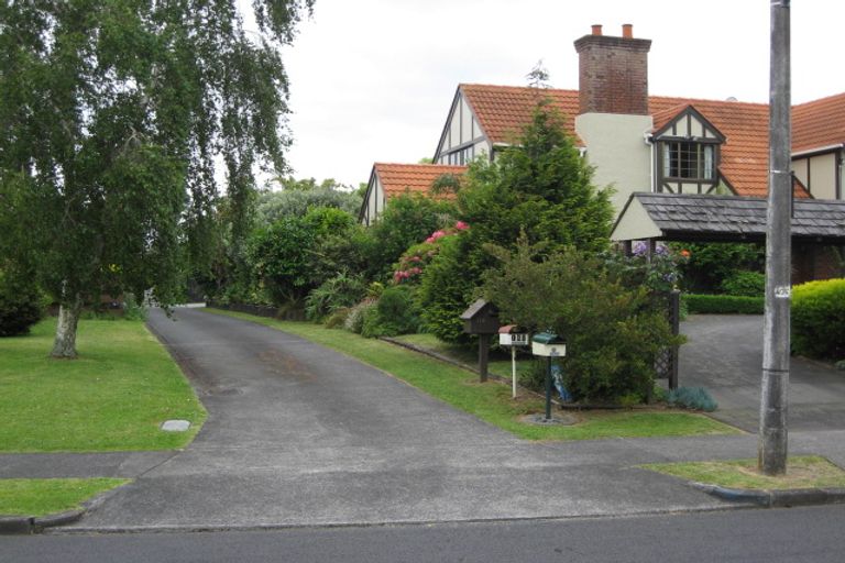 Photo of property in 120 Walter Strevens Drive, Conifer Grove, Takanini, 2112