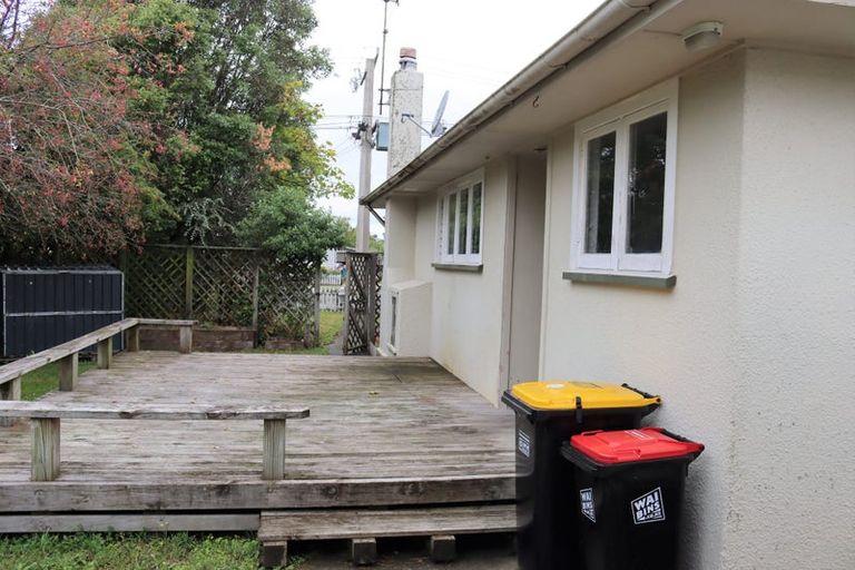 Photo of property in 27 Cambridge Terrace, Masterton, 5810