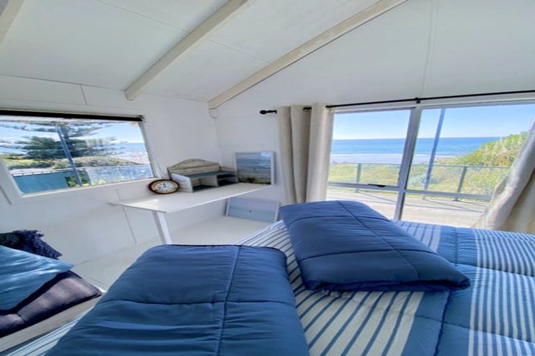 Photo of property in 285 Pukehina Parade, Pukehina, 3189