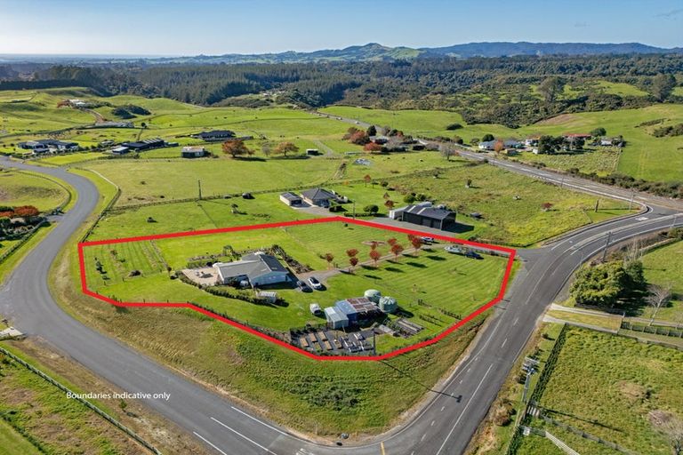 Photo of property in 12 Taumata Road, Pyes Pa, Tauranga, 3173