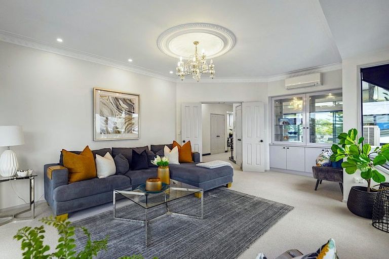 Photo of property in 236 Hibiscus Coast Highway, Orewa, 0931