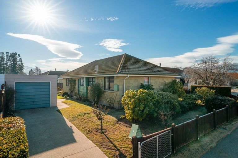 Photo of property in 4 Coach Court, Cromwell, 9310