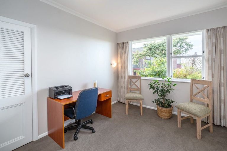 Photo of property in 24 Puriri Crescent, Lansdowne, Masterton, 5810