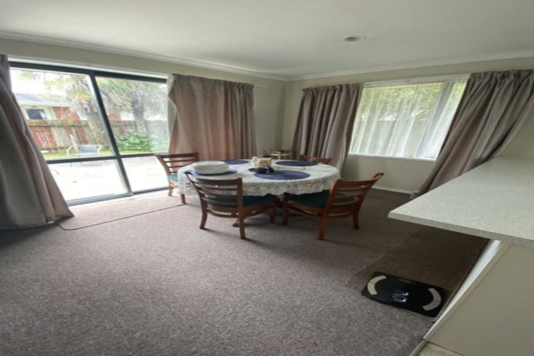 Photo of property in 15a Heath Street, St Andrews, Hamilton, 3200