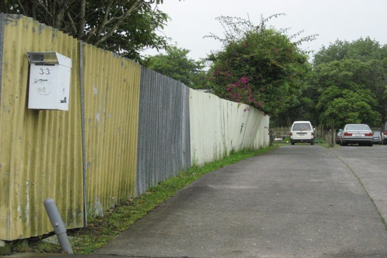 Photo of property in 33 Comet Crescent, Mangere, Auckland, 2022