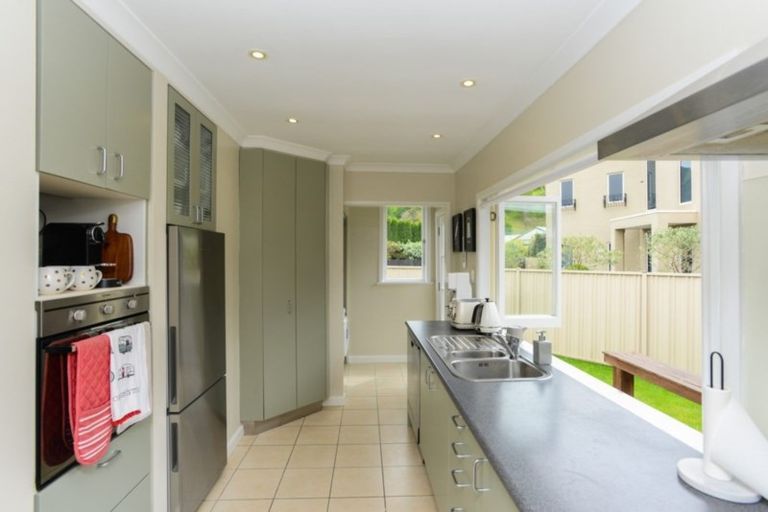 Photo of property in 17 Golding Road, Taradale, Napier, 4112