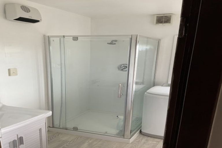 Photo of property in 64 Richmond Hill Road, Richmond Hill, Christchurch, 8081