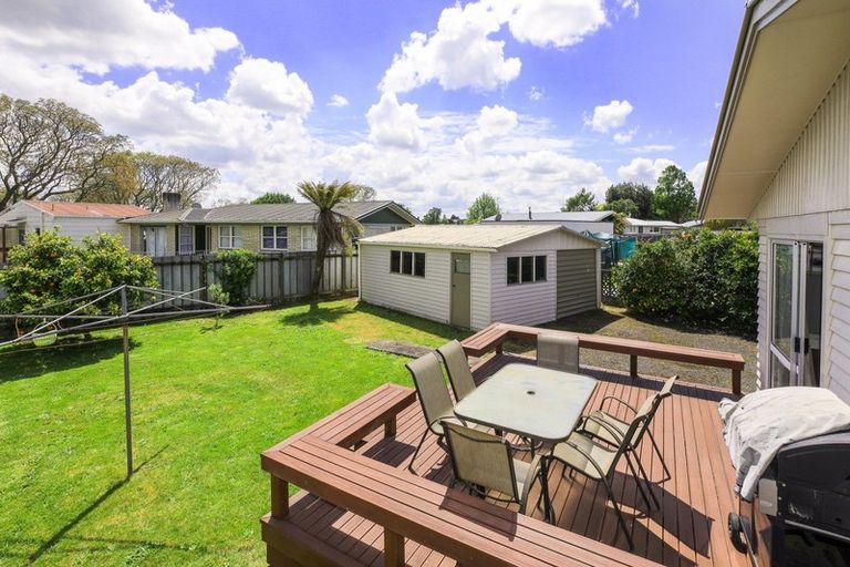 Photo of property in 36 Rosalind Street, Deanwell, Hamilton, 3206