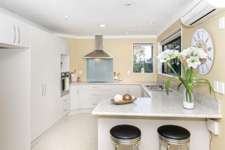 Photo of property in 1042a Heaphy Terrace, Fairfield, Hamilton, 3214