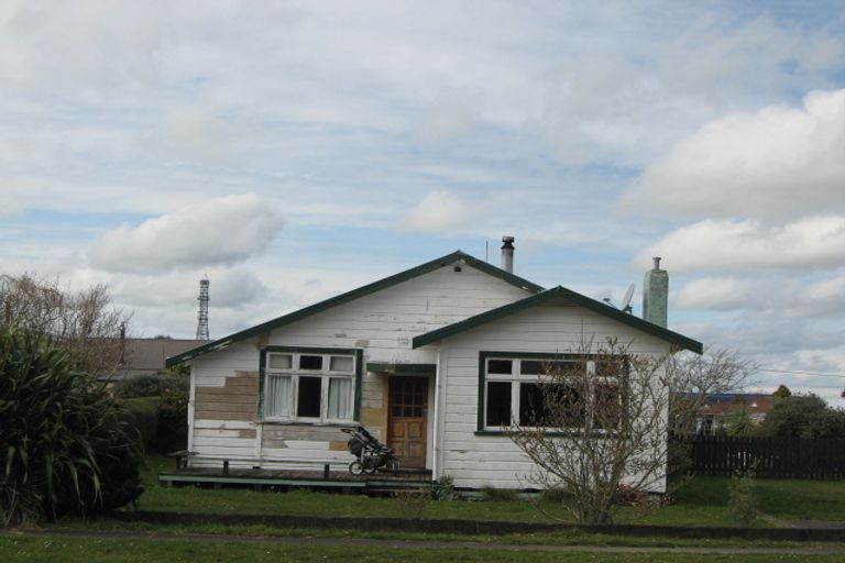 Photo of property in 140 Hamlet Street, Stratford, 4332