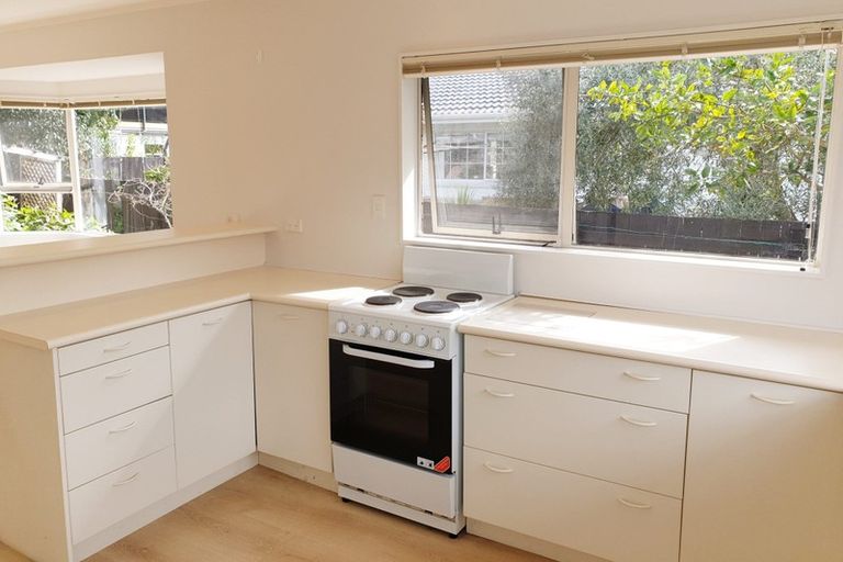 Photo of property in 3/89 Nile Road, Milford, Auckland, 0620