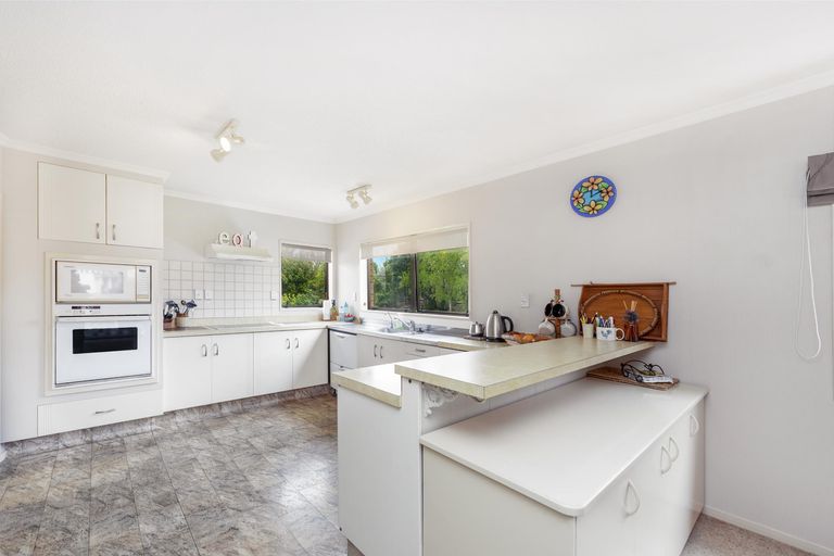 Photo of property in 6 Kowhai Avenue, Morrinsville, 3300