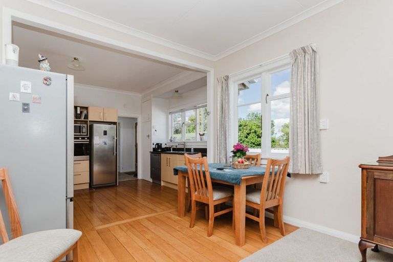 Photo of property in 64 Guy Street, Dannevirke, 4930
