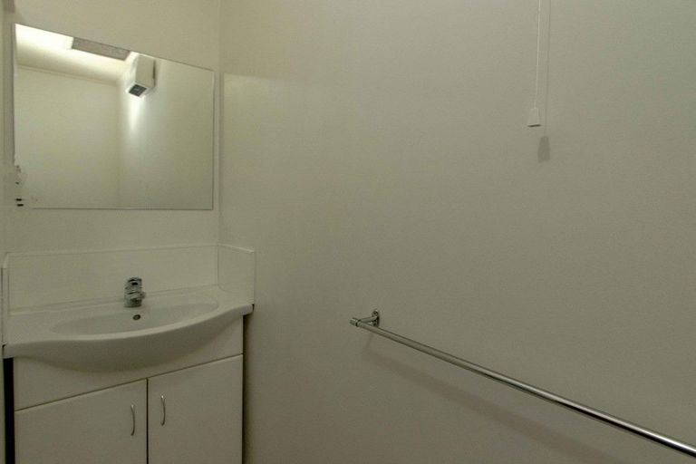 Photo of property in 7/90 Gloucester Street, Greenmeadows, Napier, 4112