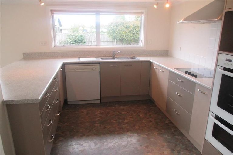 Photo of property in 6 Dix Street, Wigram, Christchurch, 8042