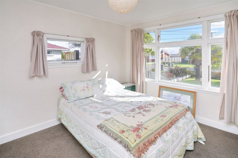 Photo of property in 34 Mcgregors Road, Bromley, Christchurch, 8062