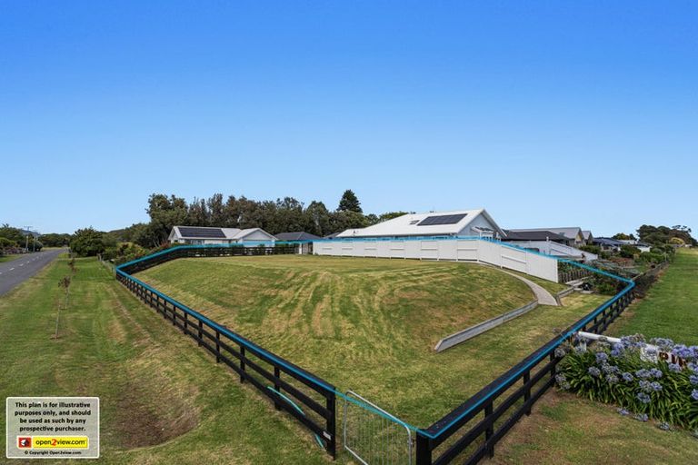 Photo of property in 7 Tara Iti Way, Coastlands, Whakatane, 3120